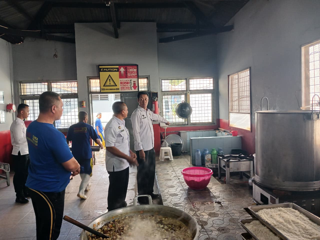 TINJAU DAPUR 2