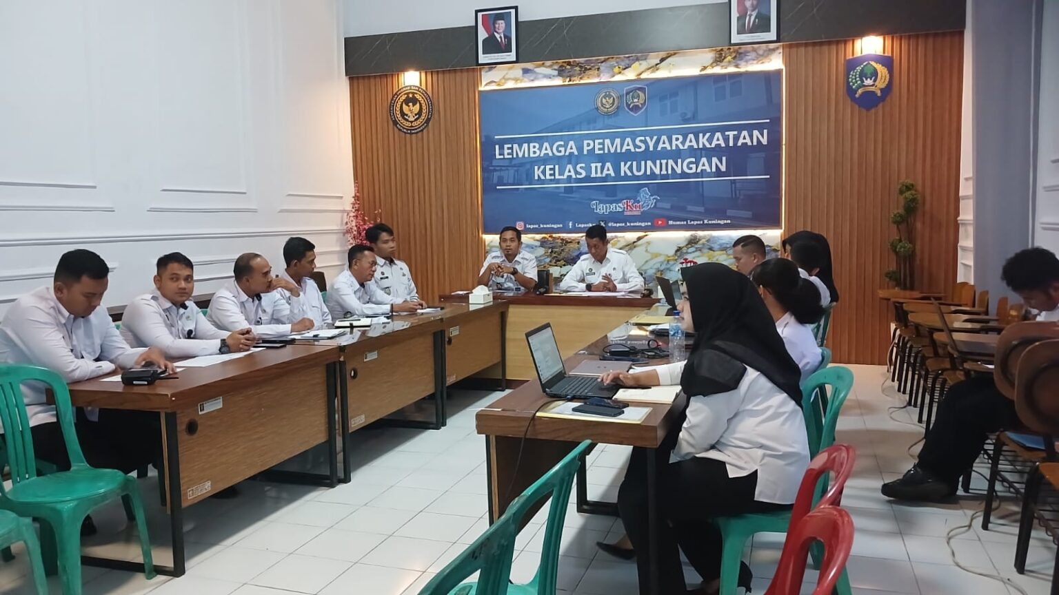 WBK WBBM 18 Feb 2